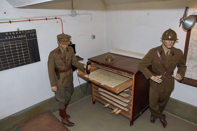 Communication, Fort Eben Emael, Specials