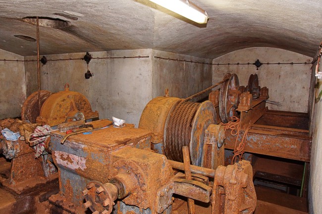 Fort Eben Emael, Specials