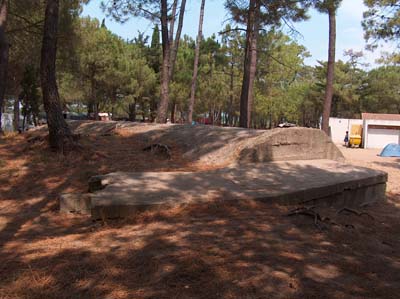 Wellblech stand, la Tamarissière, Agde, Südwall