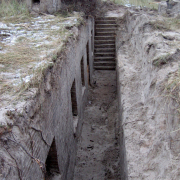 The uncovered trench in front of the bunker. (Photo: Gert Jan Ruygh)
